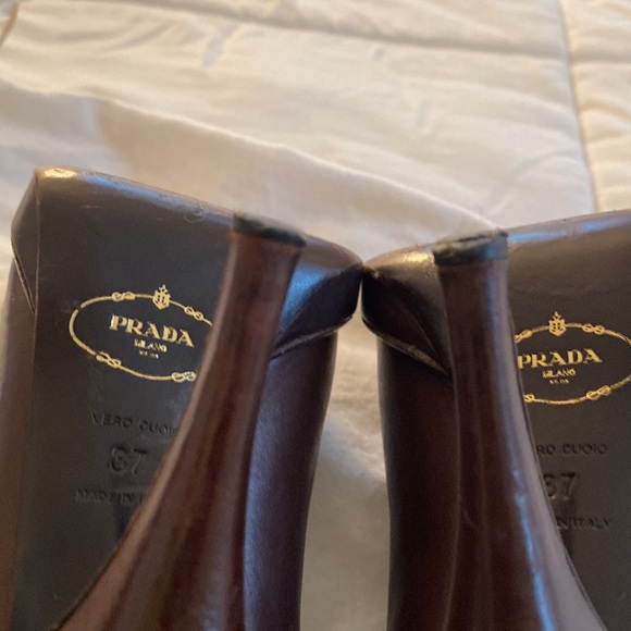 Prada - Picture 9 of 12